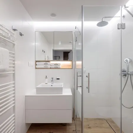 Apartment Premium Baltic View-pinea Pobierowo-morze Na Wyciagniecie Reki!-dostep Do Strefy Basenow,saun I Jacuzzi-sannel For Rent *