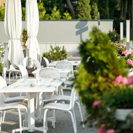 Premium Baltic View-pinea Pobierowo-morze Na Wyciagniecie Reki!-dostep Do Strefy Basenow,saun I Jacuzzi-sannel For Rent Apartman Pobierowo